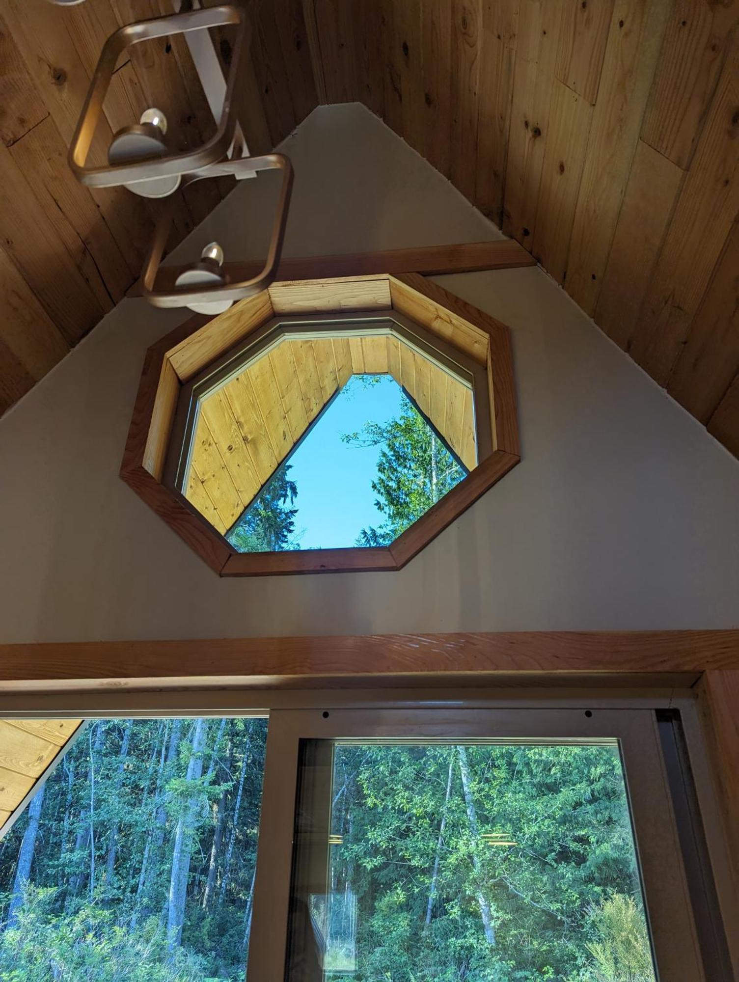 Tree Ring Cabin On 33 Acres Powell River Luaran gambar